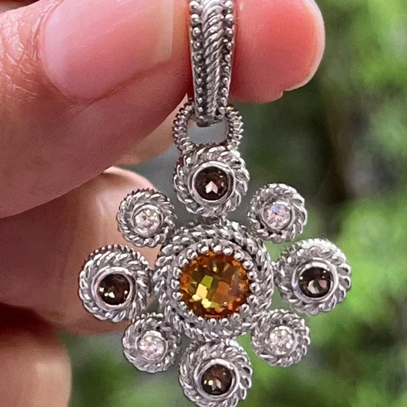 Gorgeous Judith Ripka gemstone necklace, enhancer